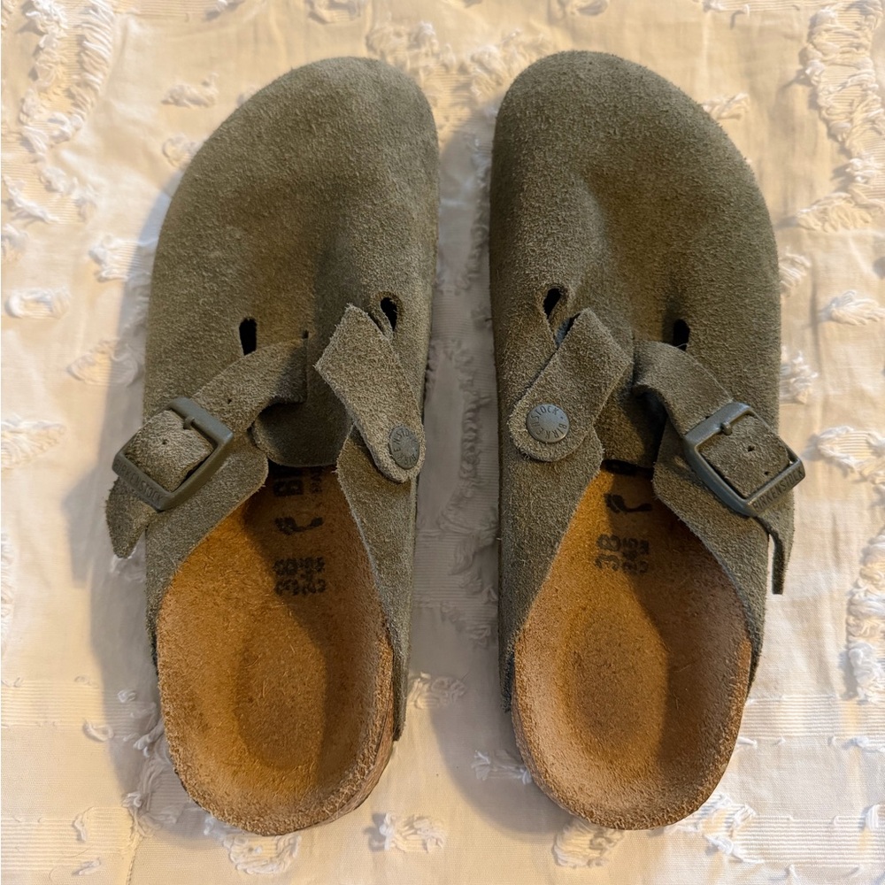 Birkenstock Suede Bostons 38